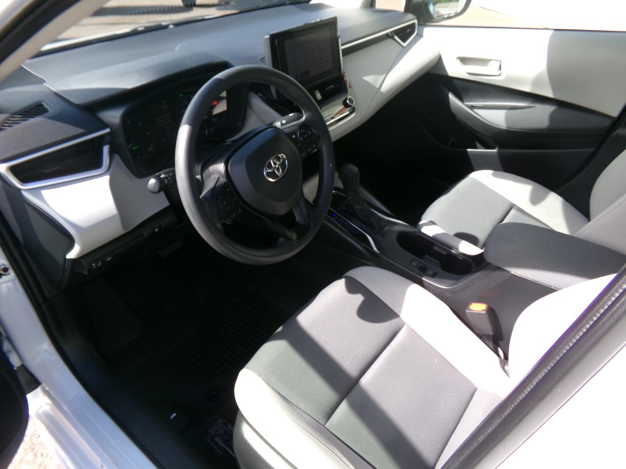Toyota Corolla Hybrid LE AWD (Natl) 2023