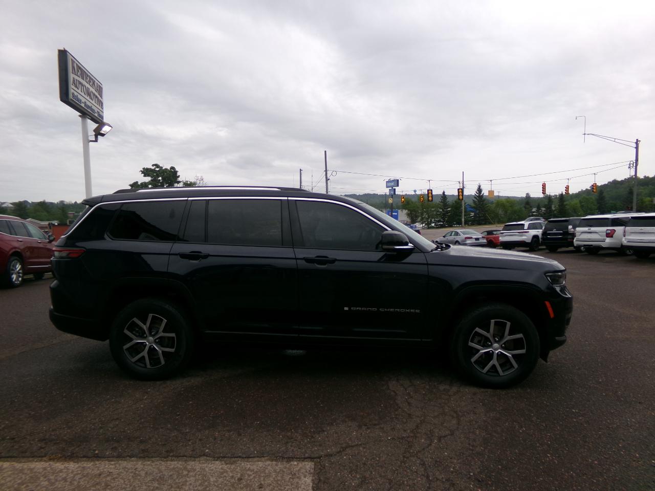 Jeep Grand Cherokee L Limited 4x4 2023