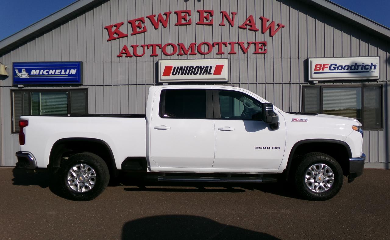 Chevrolet Silverado 2500HD 4WD Crew Cab 159" LT 2023