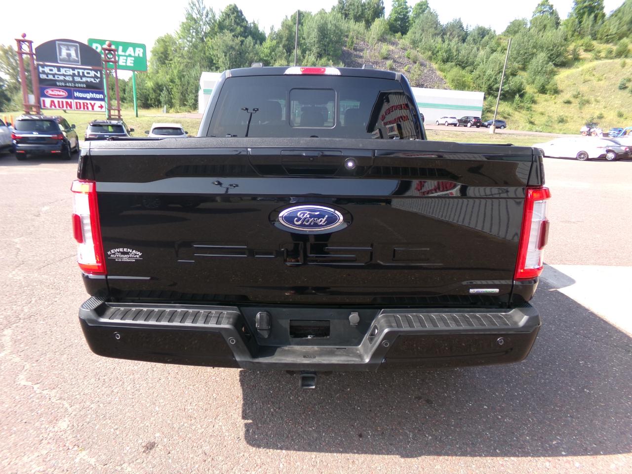 Ford F-150 Lariat 4WD SuperCrew 5.5' Box 2023