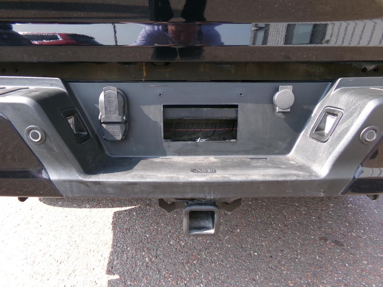 Ford F-150 Lariat 4WD SuperCrew 5.5' Box 2023