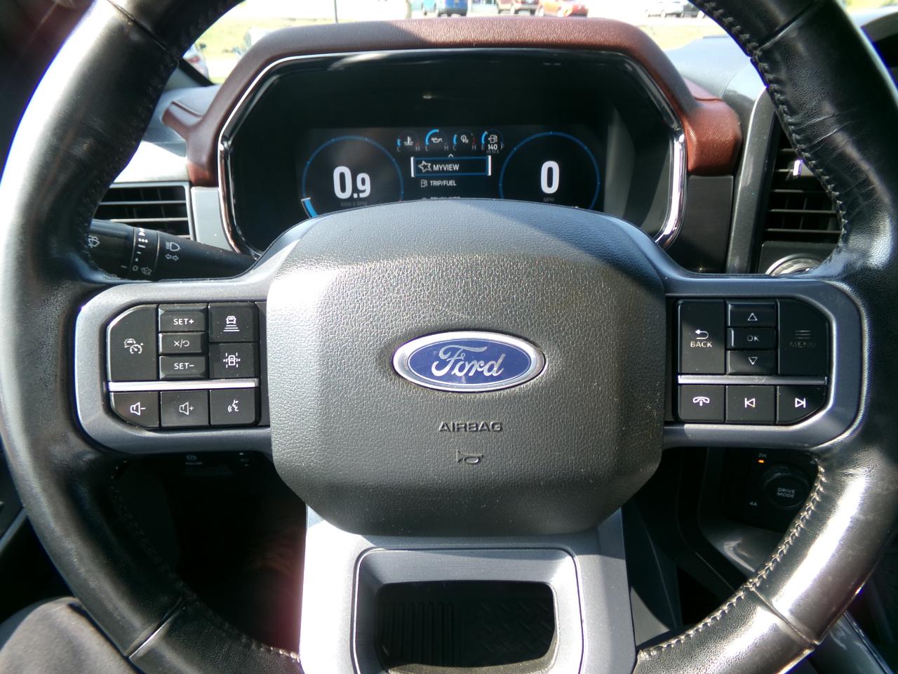 Ford F-150 Lariat 4WD SuperCrew 5.5' Box 2023
