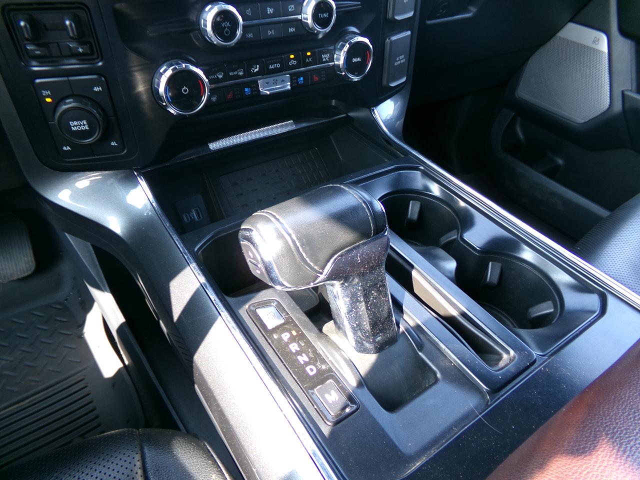 Ford F-150 Lariat 4WD SuperCrew 5.5' Box 2023