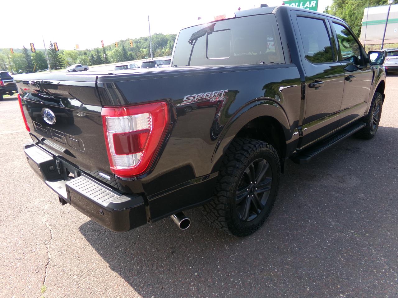Ford F-150 Lariat 4WD SuperCrew 5.5' Box 2023