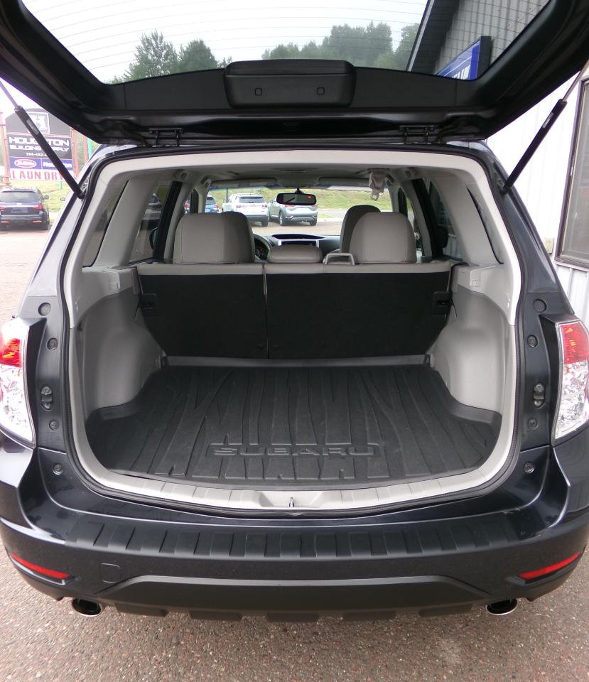 Subaru Forester 4dr Auto 2.5X Limited 2012