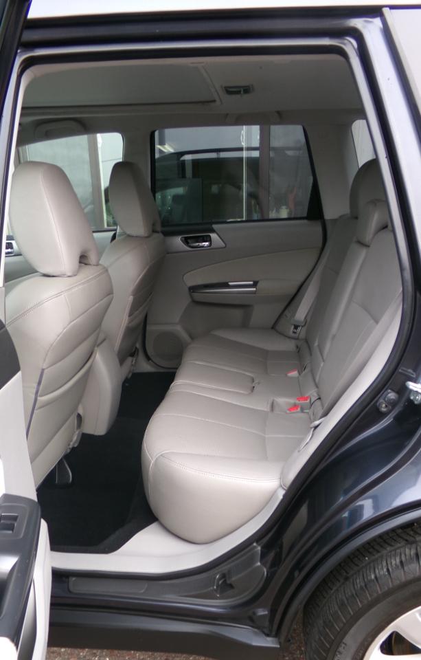 Subaru Forester 4dr Auto 2.5X Limited 2012