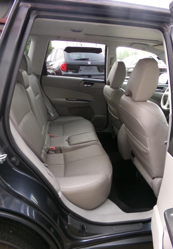 Subaru Forester 4dr Auto 2.5X Limited 2012