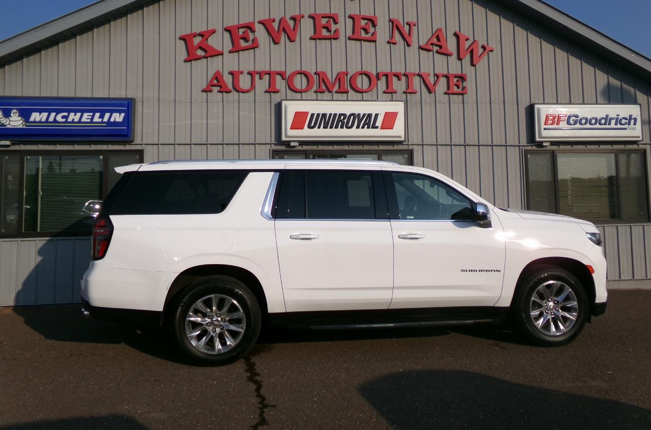 Chevrolet Suburban 4WD 4dr Premier 2023