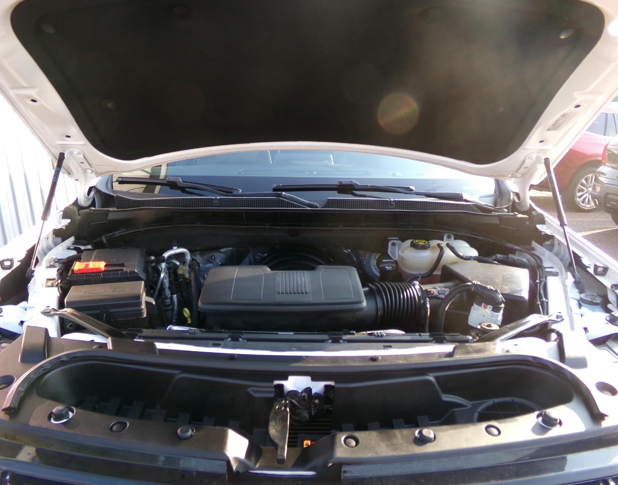 Chevrolet Suburban 4WD 4dr Premier 2023