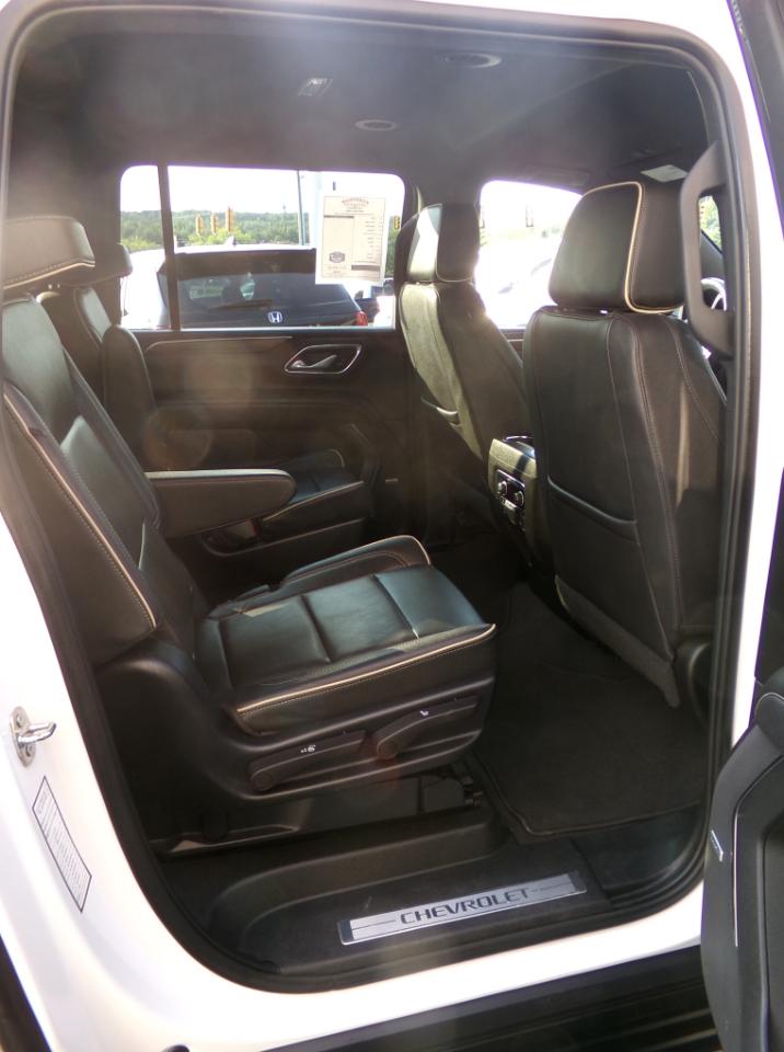 Chevrolet Suburban 4WD 4dr Premier 2023