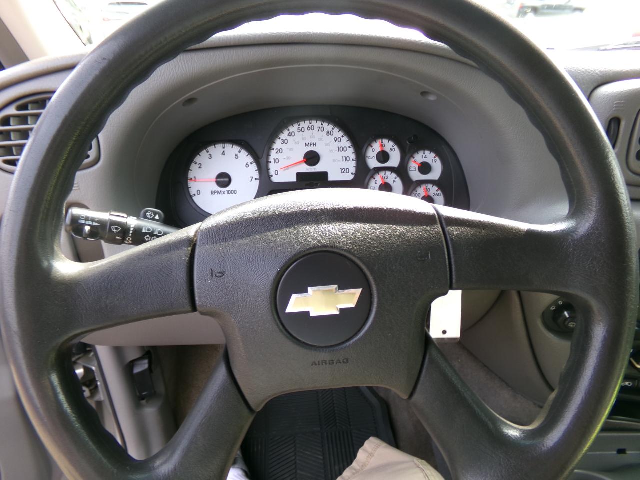 Chevrolet TrailBlazer 4dr 4WD LS 2005