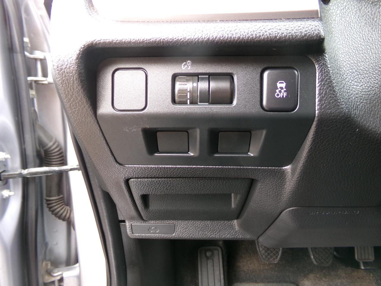 Subaru Forester 4dr Man 2.5i PZEV 2014