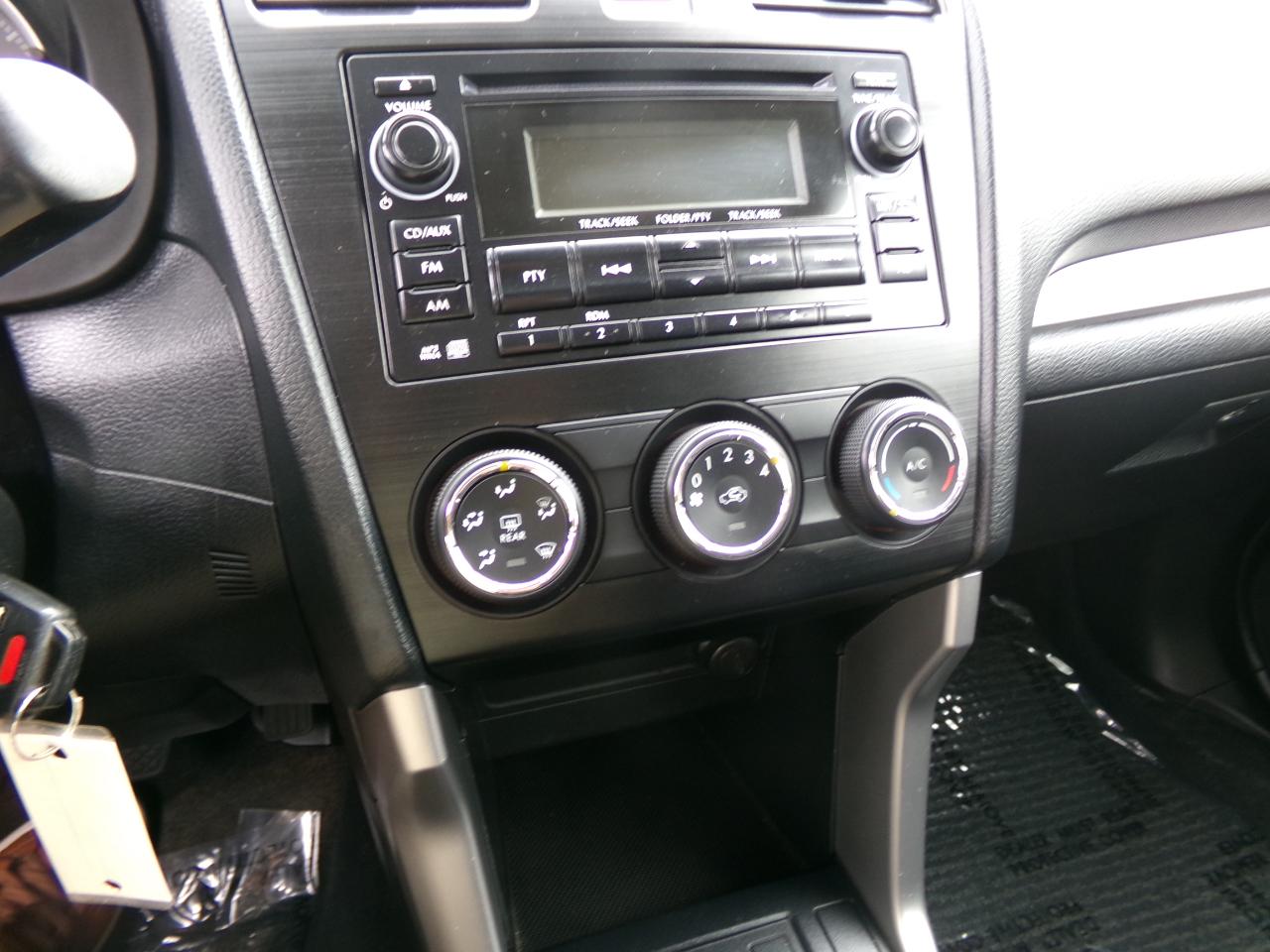 Subaru Forester 4dr Man 2.5i PZEV 2014