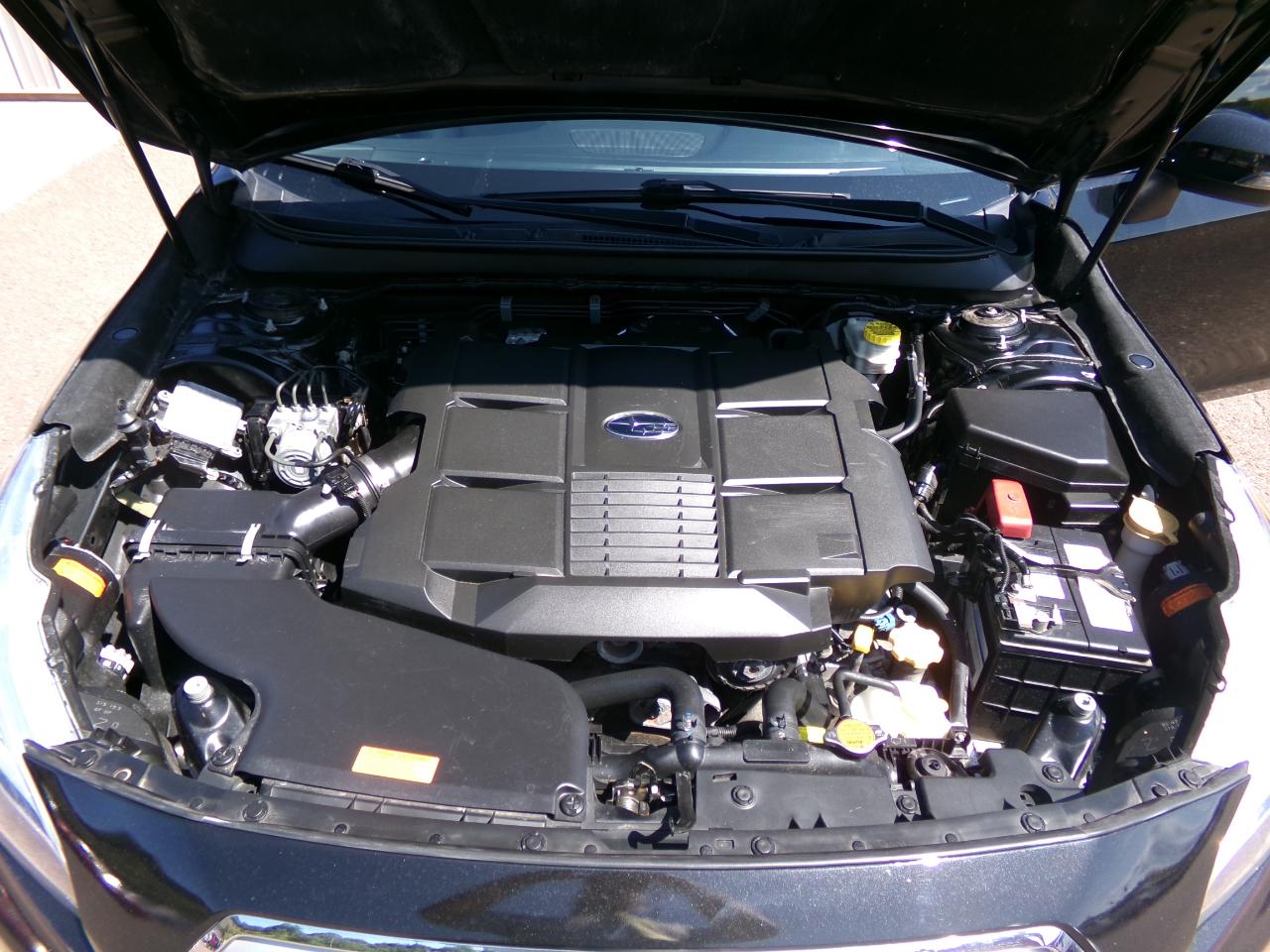 Subaru Legacy 4dr Sdn 3.6R Limited 2016