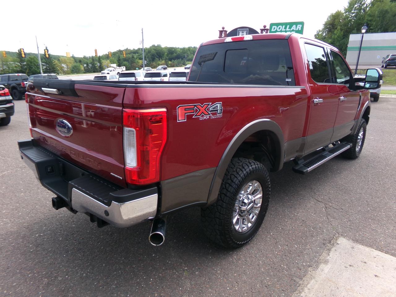 Ford Super Duty F-250 SRW Lariat 4WD Crew Cab 6.75' Box 2017