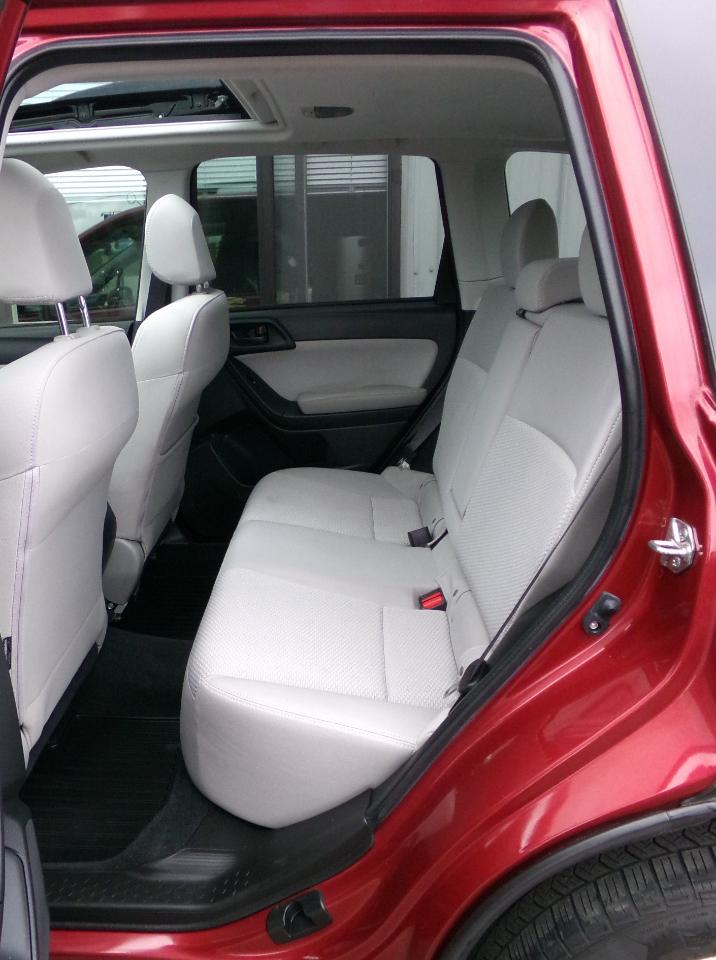 Subaru Forester 4dr CVT 2.5i Premium PZEV 2016