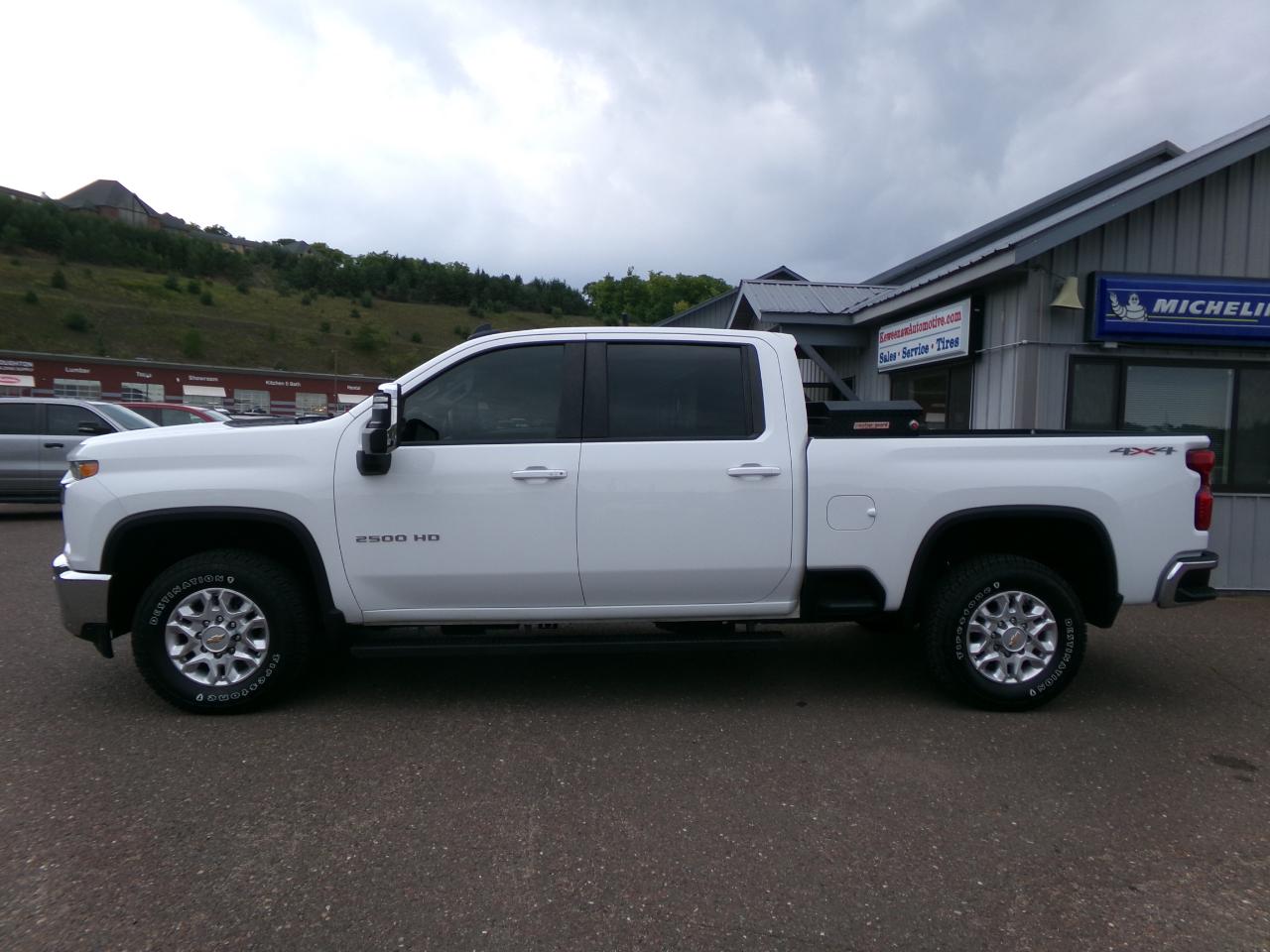 Chevrolet Silverado 2500HD 4WD Crew Cab 159" LT 2022