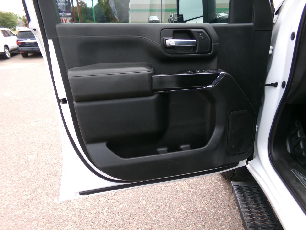 Chevrolet Silverado 2500HD 4WD Crew Cab 159" LT 2022