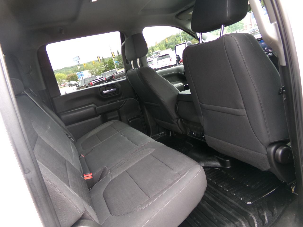 Chevrolet Silverado 2500HD 4WD Crew Cab 159" LT 2022