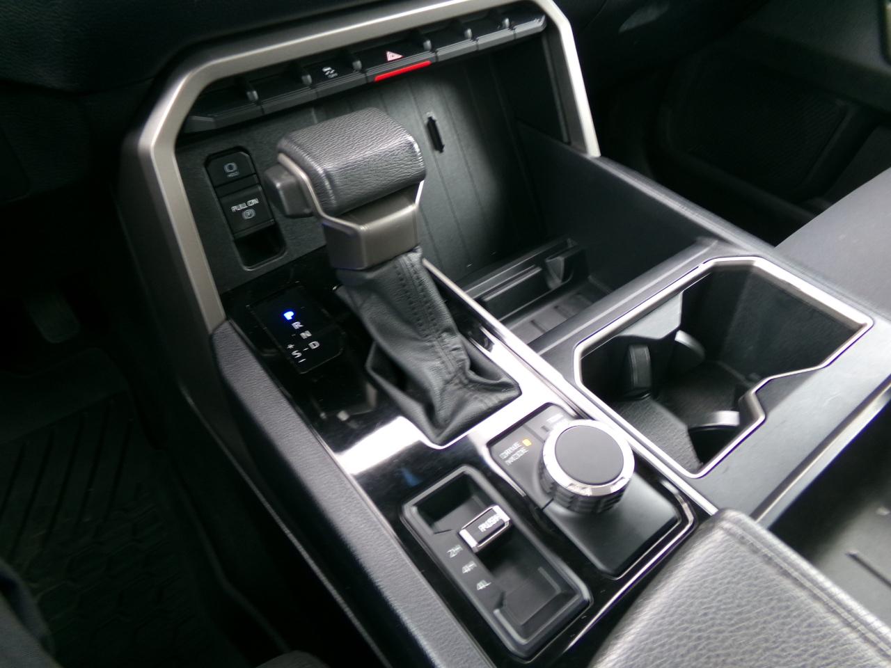 Toyota Tundra 4WD SR5 Double Cab 6.5' Bed (Natl) 2022