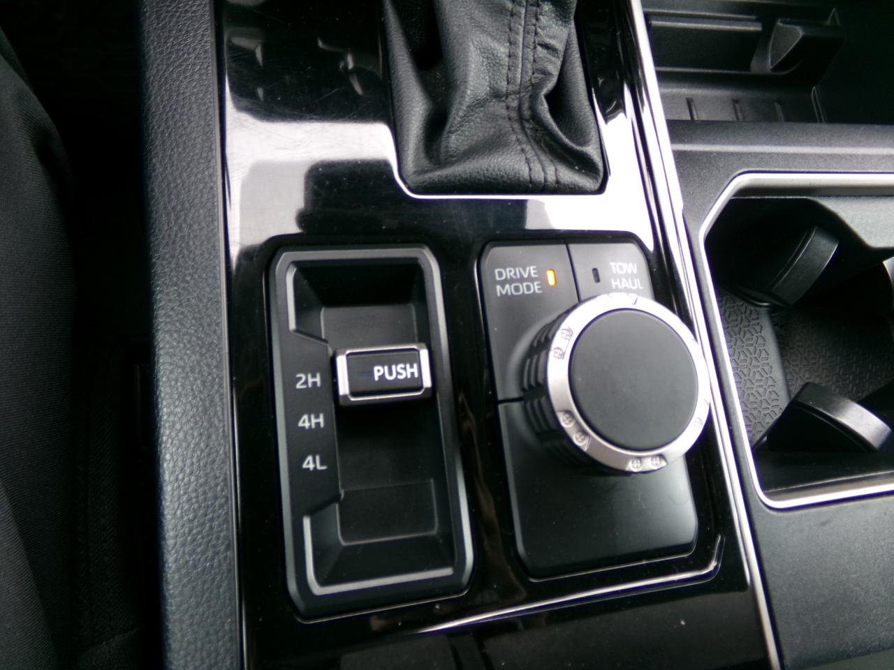 Toyota Tundra 4WD SR5 Double Cab 6.5' Bed (Natl) 2022