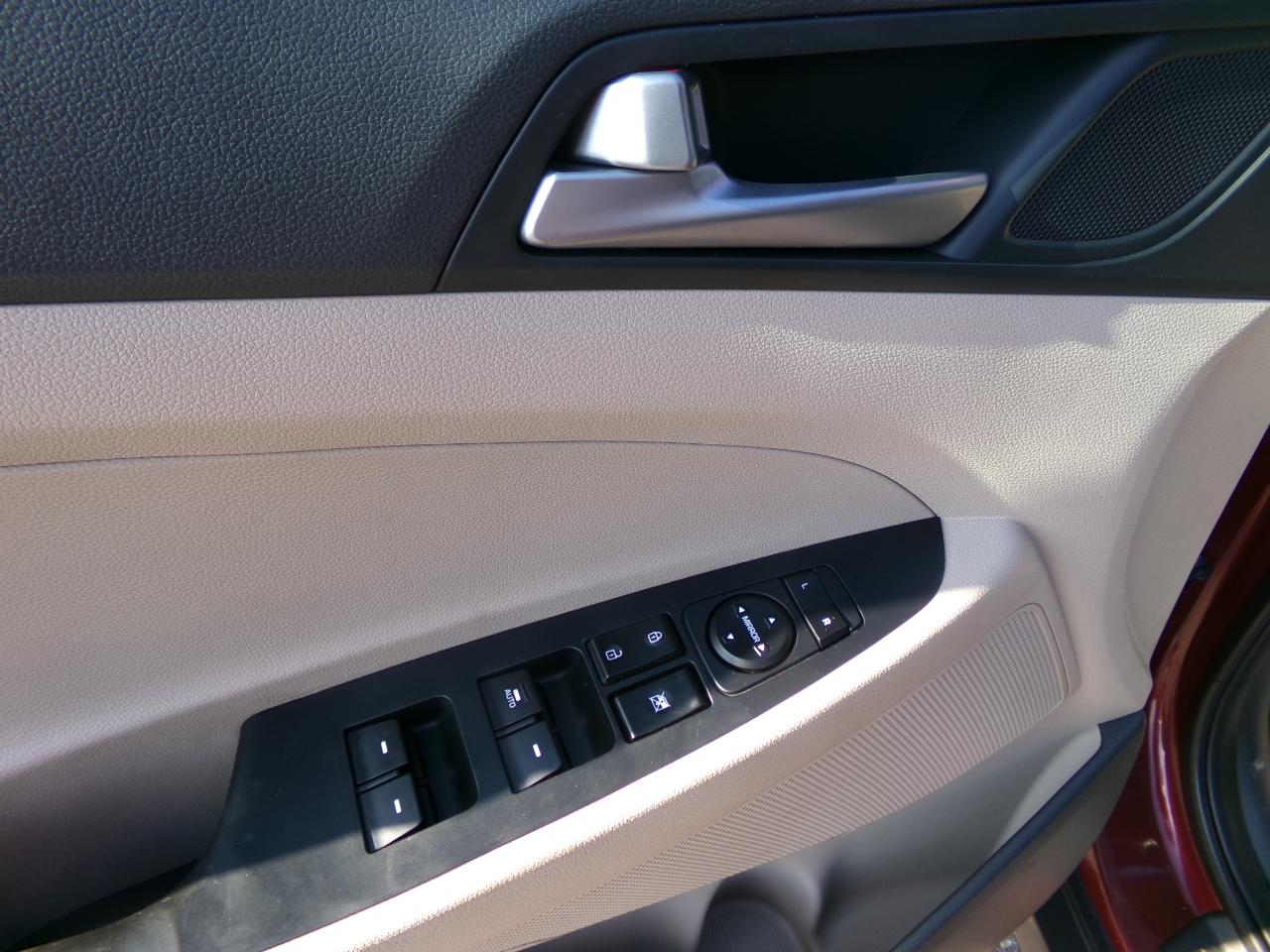 Hyundai Tucson AWD 4dr Limited 2016