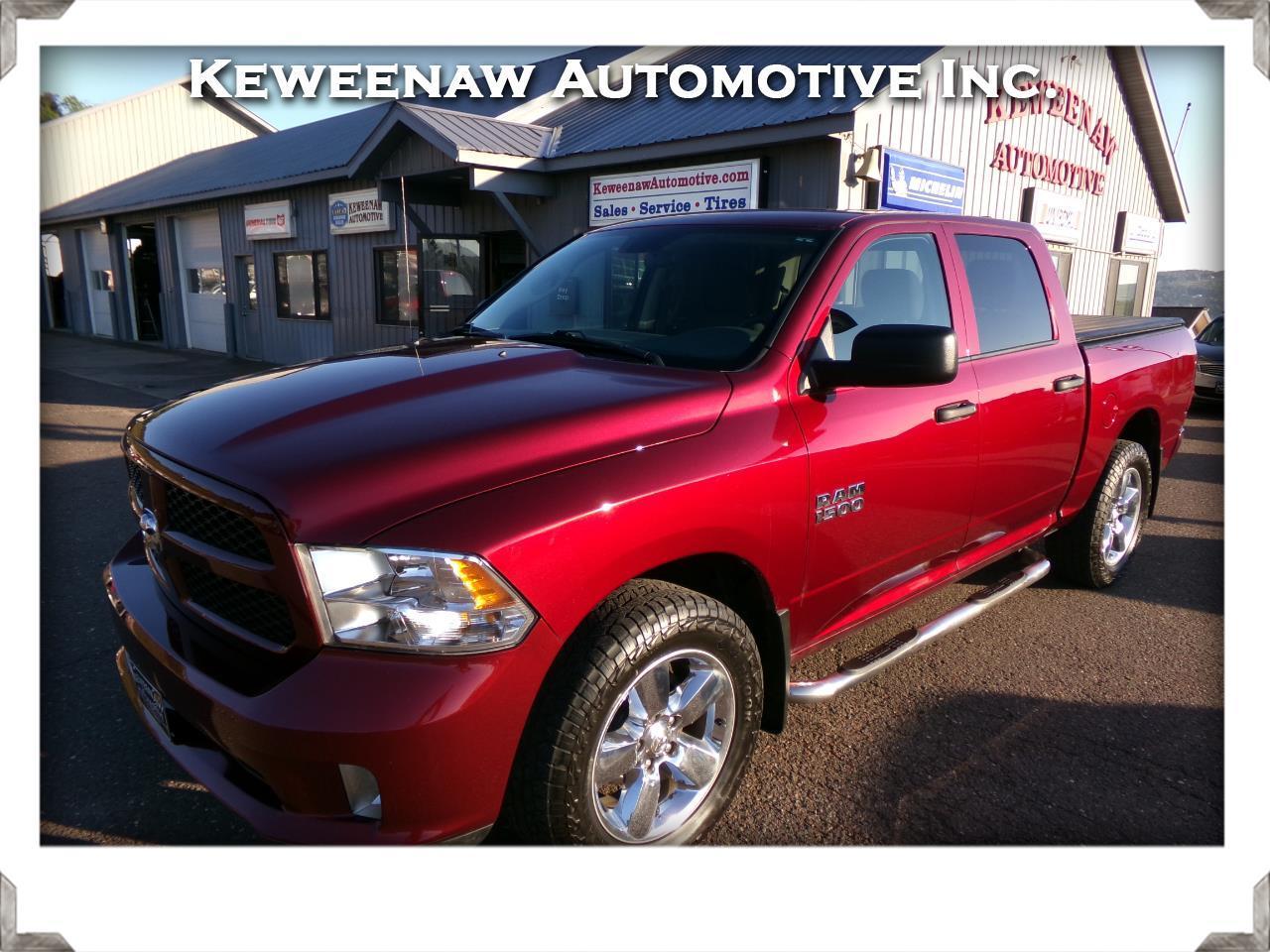 RAM 1500 Express 4x4 Crew Cab 5'7" Box 2017