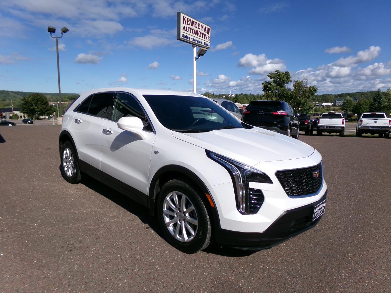 Cadillac XT4 AWD 4dr Luxury 2023