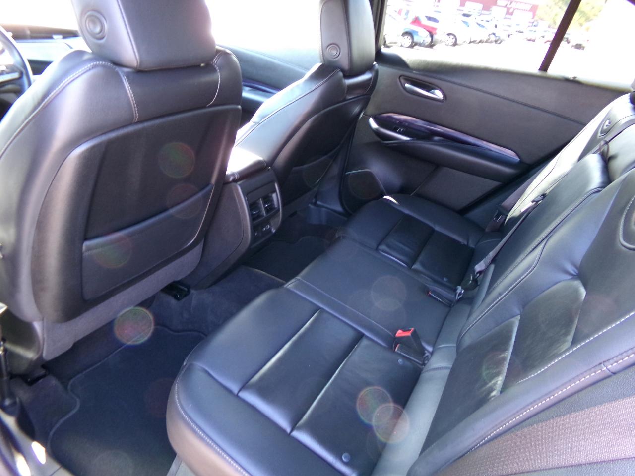 Cadillac XT4 AWD 4dr Luxury 2023
