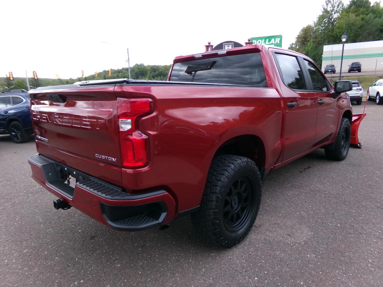 Chevrolet Silverado 1500 LTD 4WD Crew Cab 147" Custom 2022