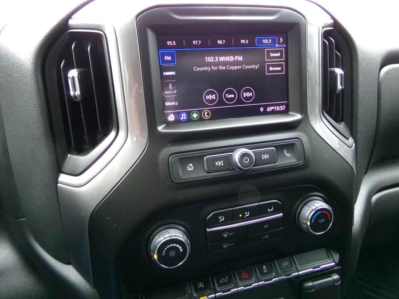 Chevrolet Silverado 1500 LTD 4WD Crew Cab 147" Custom 2022