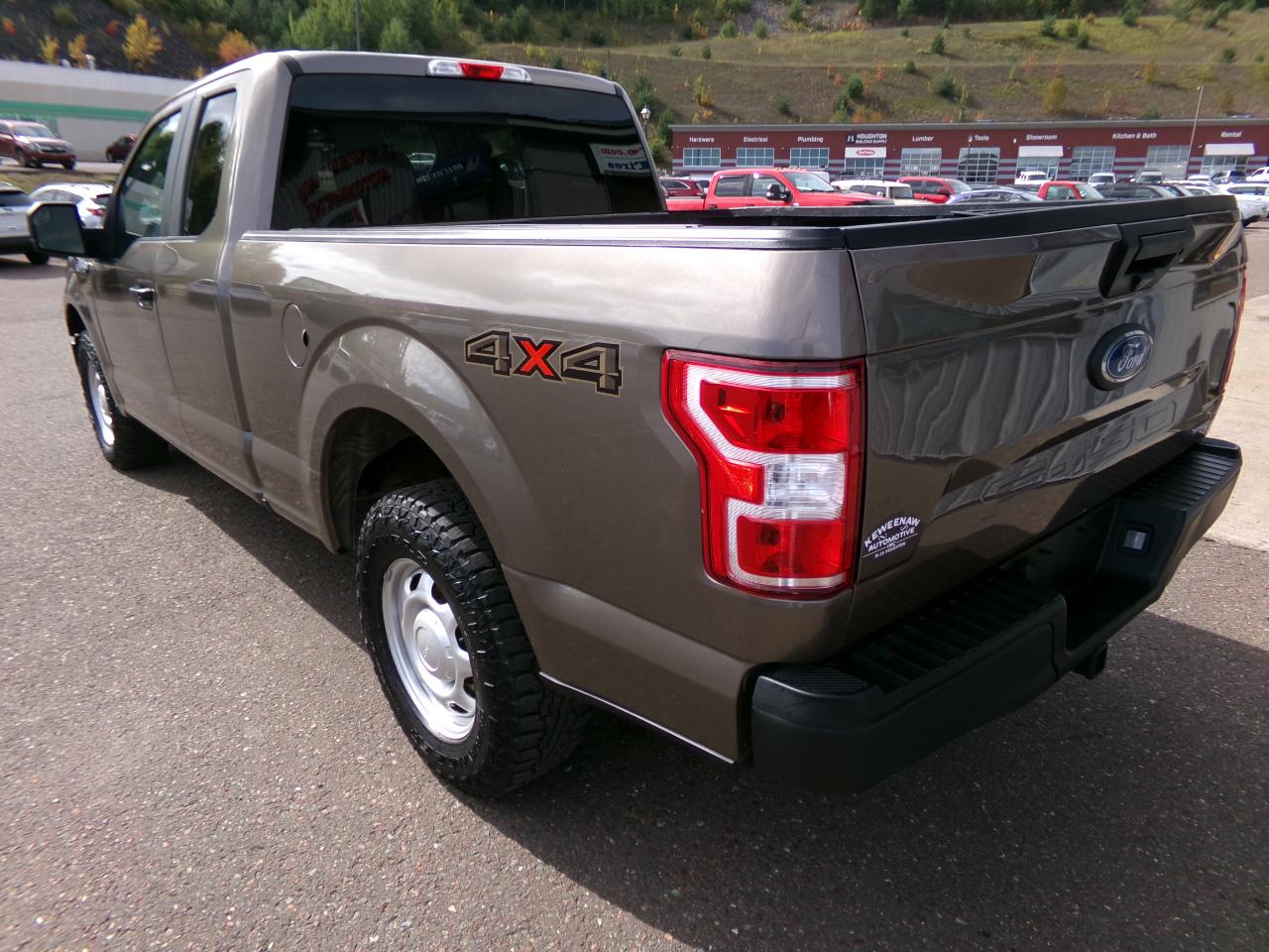 Ford F-150 Lariat 4WD SuperCab 6.5' Box 2018
