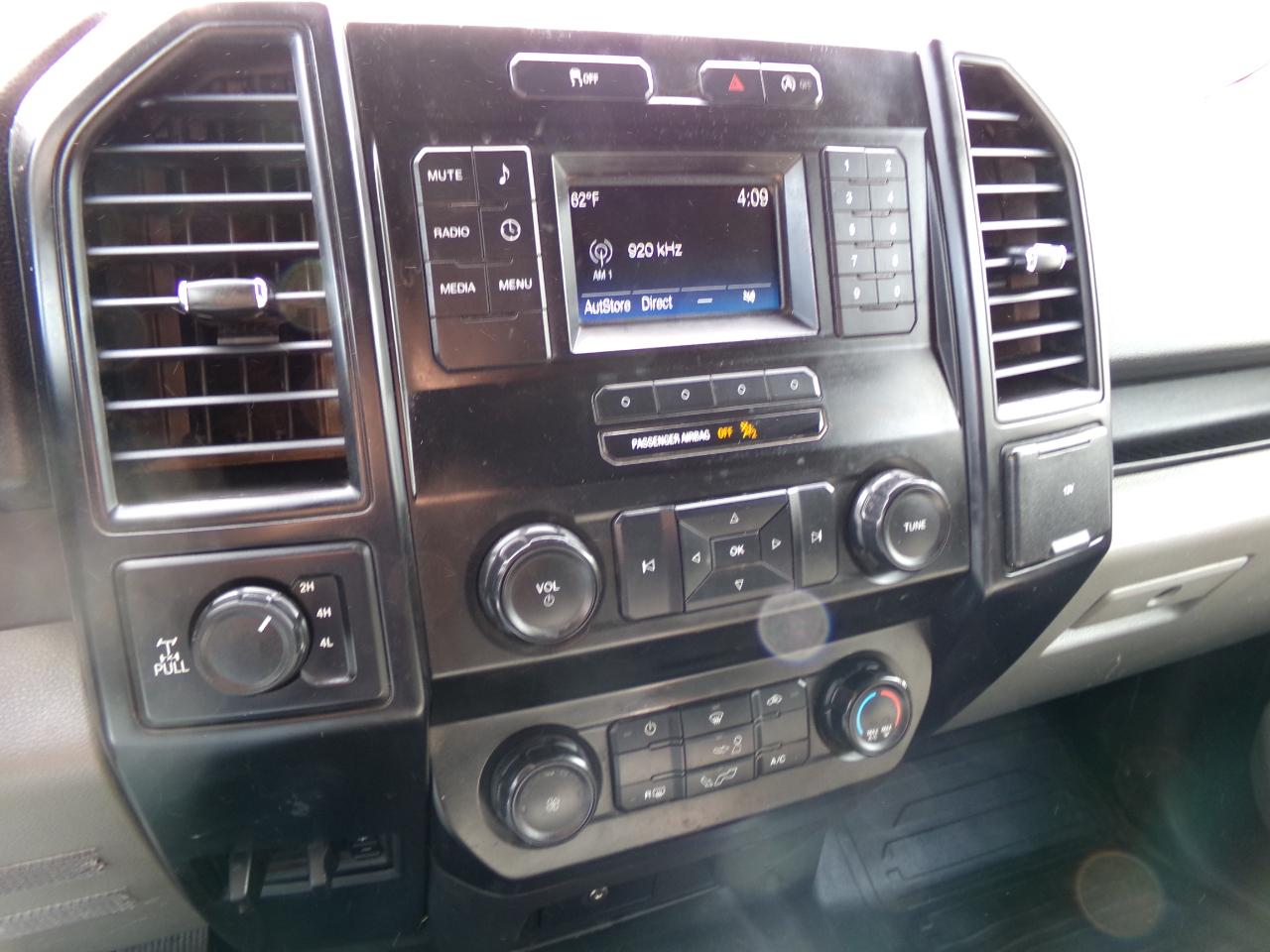 Ford F-150 Lariat 4WD SuperCab 6.5' Box 2018