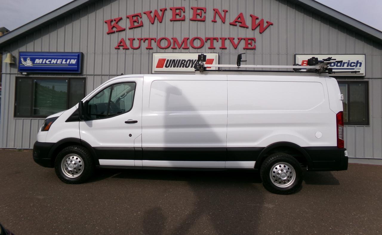 Ford Transit Cargo Van T-250 148" Low Rf 9070 GVWR AWD 2022