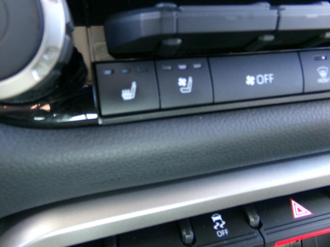 Toyota Tundra 4WD Limited CrewMax 5.5' Bed (Natl) 2022