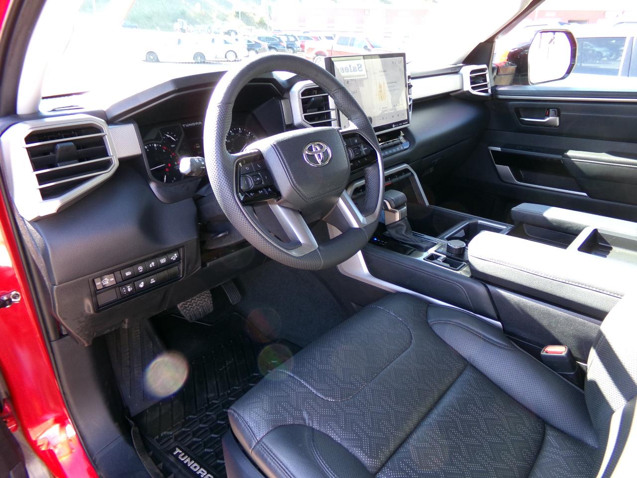 Toyota Tundra 4WD Limited CrewMax 5.5' Bed (Natl) 2022