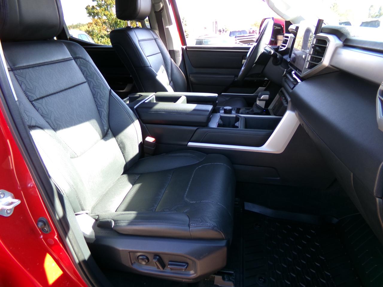 Toyota Tundra 4WD Limited CrewMax 5.5' Bed (Natl) 2022