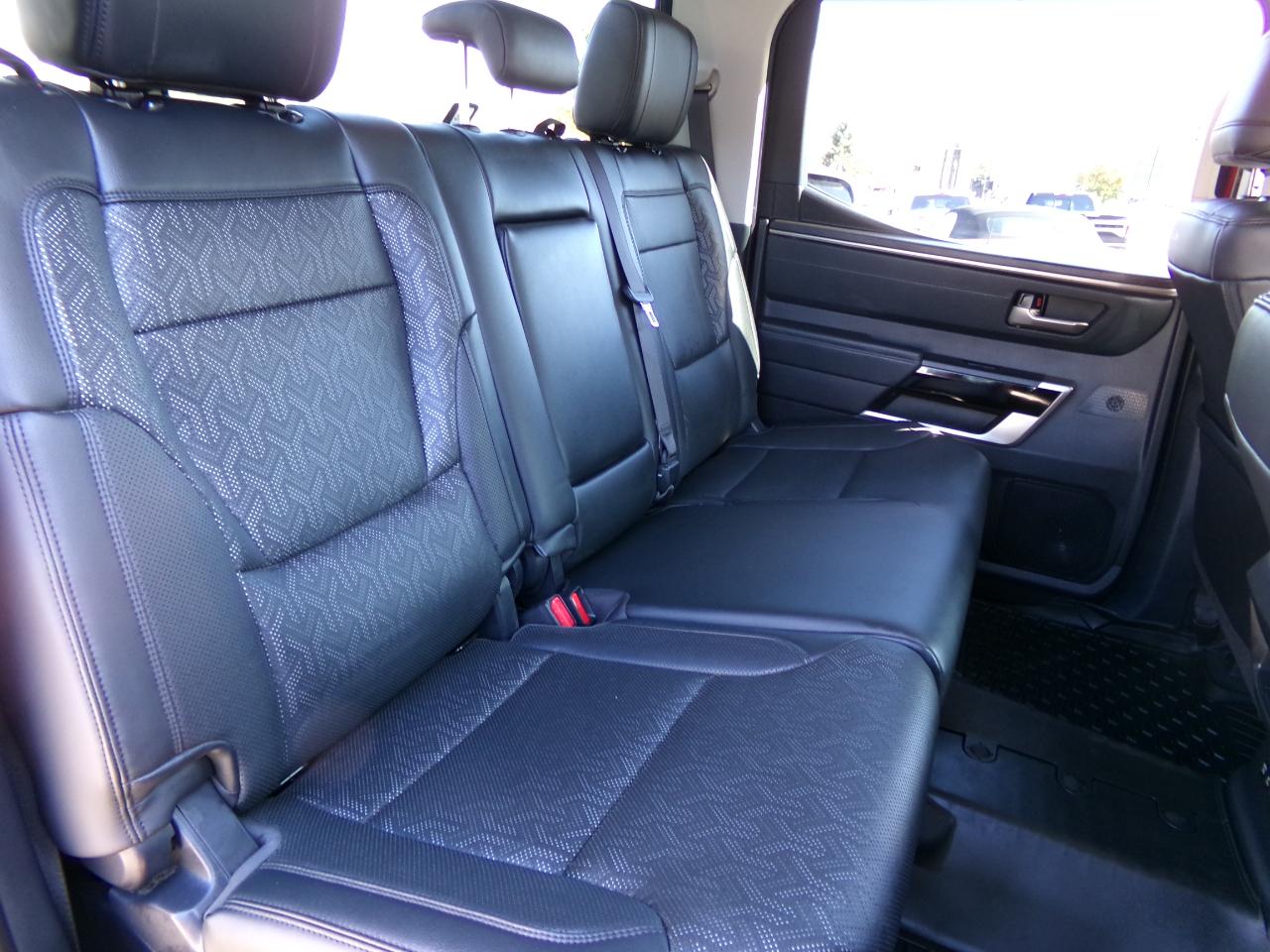 Toyota Tundra 4WD Limited CrewMax 5.5' Bed (Natl) 2022