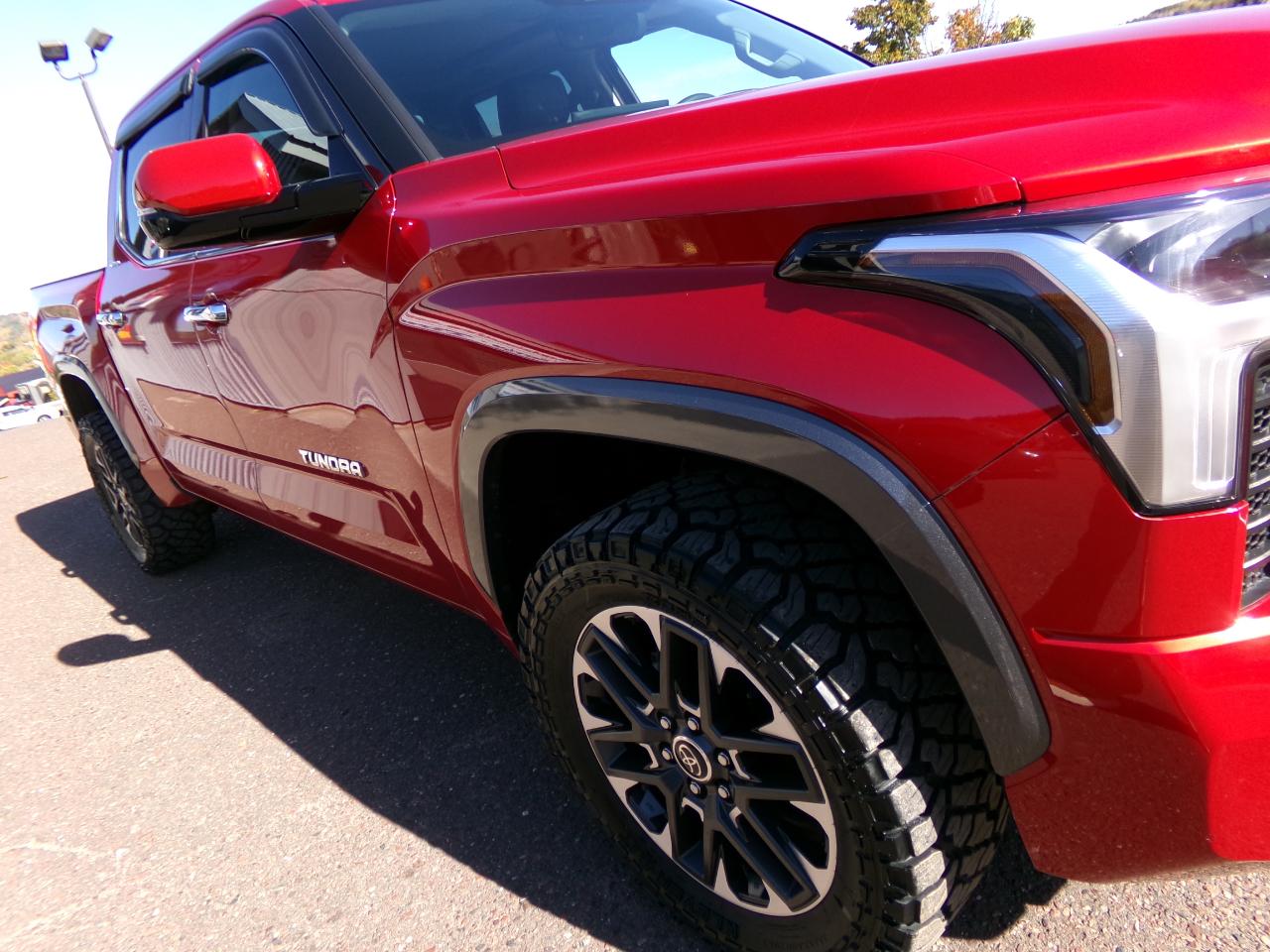 Toyota Tundra 4WD Limited CrewMax 5.5' Bed (Natl) 2022