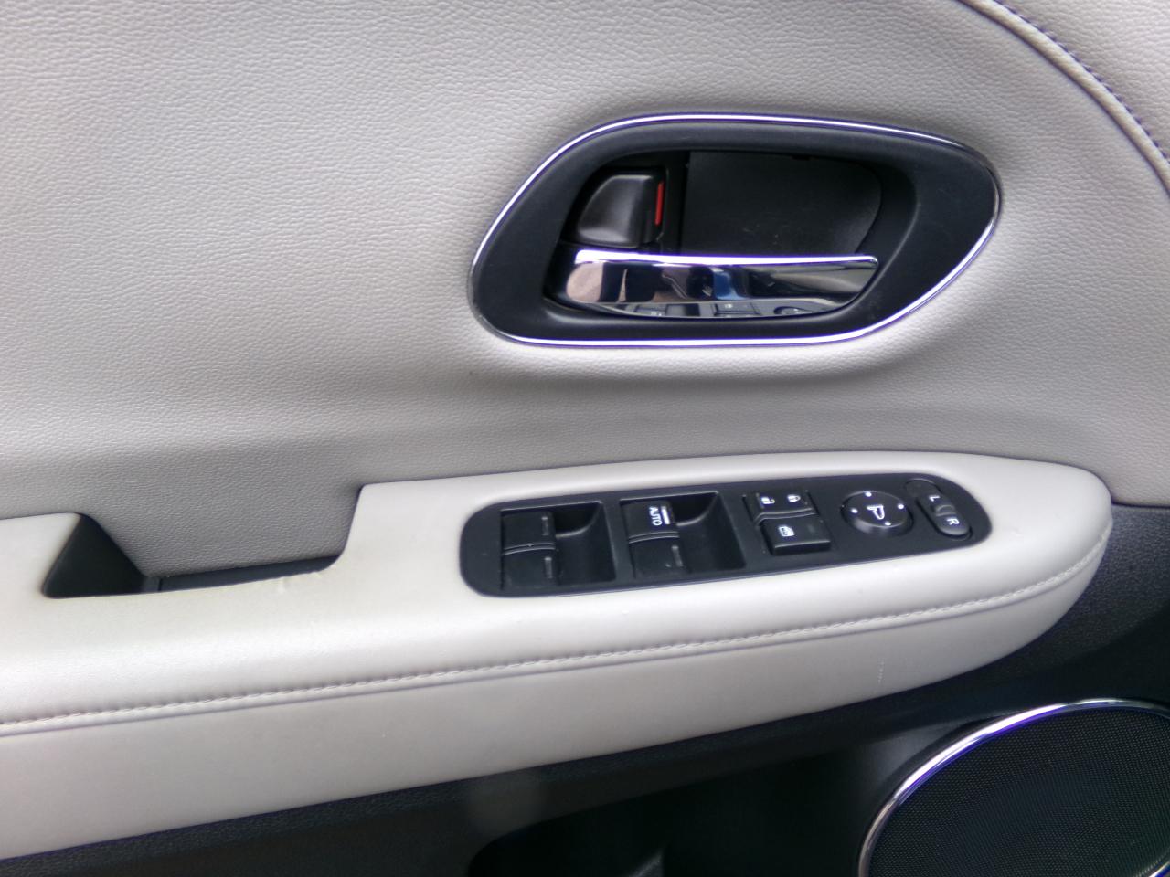 Honda HR-V AWD 4dr CVT EX-L w/Navi 2016