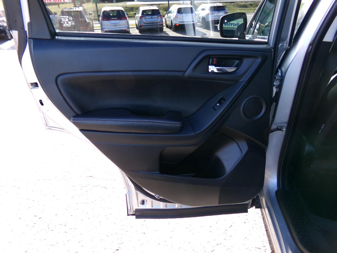 Subaru Forester 4dr Auto 2.0XT Touring 2014