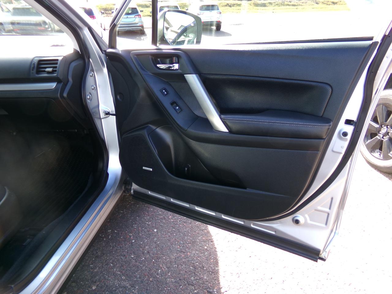 Subaru Forester 4dr Auto 2.0XT Touring 2014