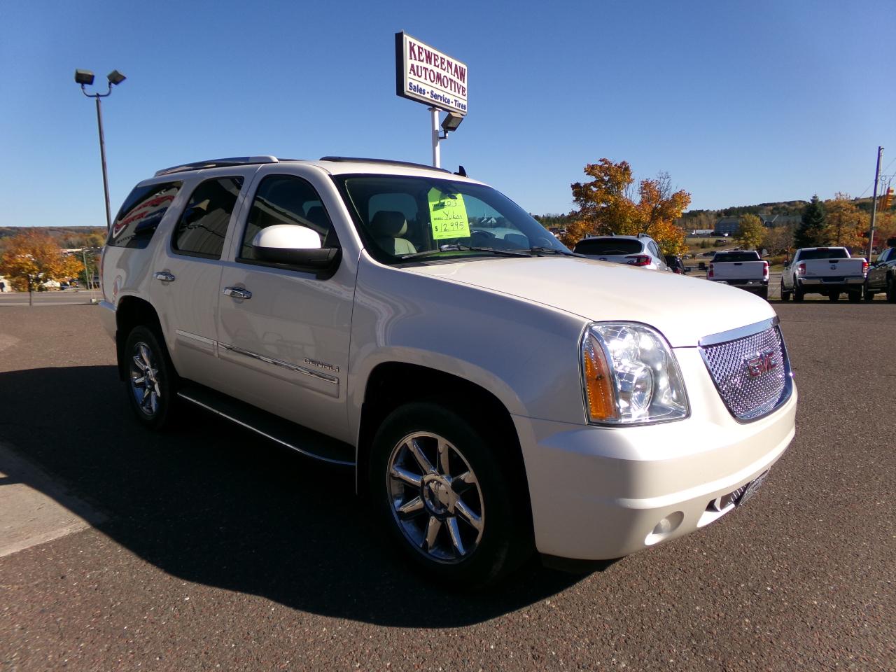 GMC Yukon AWD 4dr 1500 Denali 2013