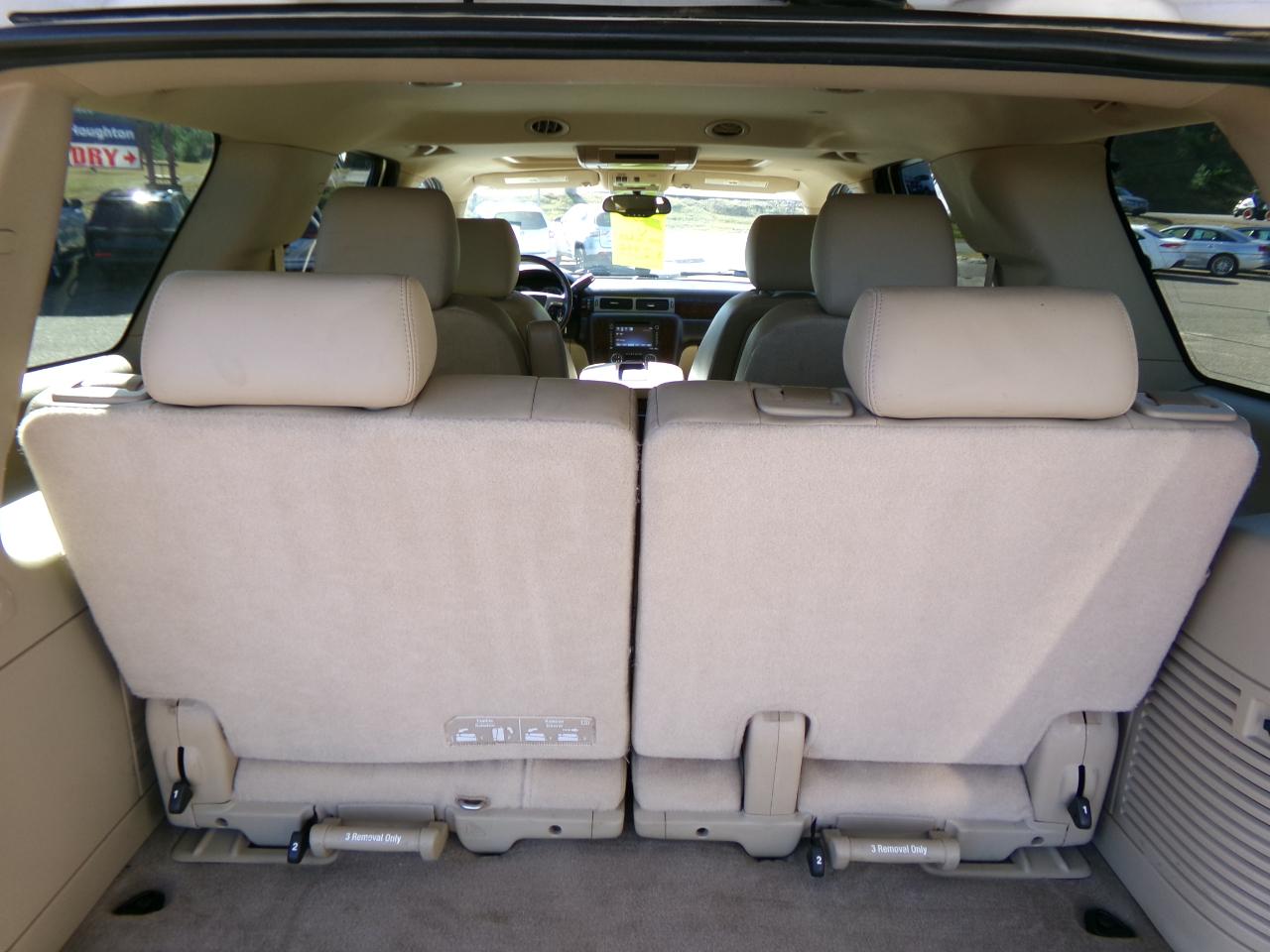 GMC Yukon AWD 4dr 1500 Denali 2013