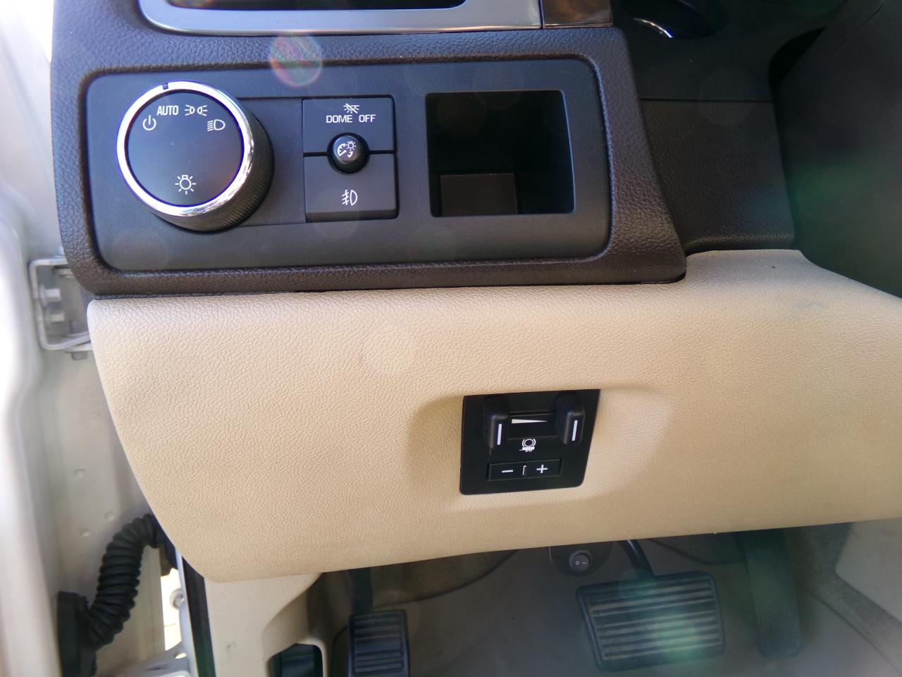GMC Yukon AWD 4dr 1500 Denali 2013