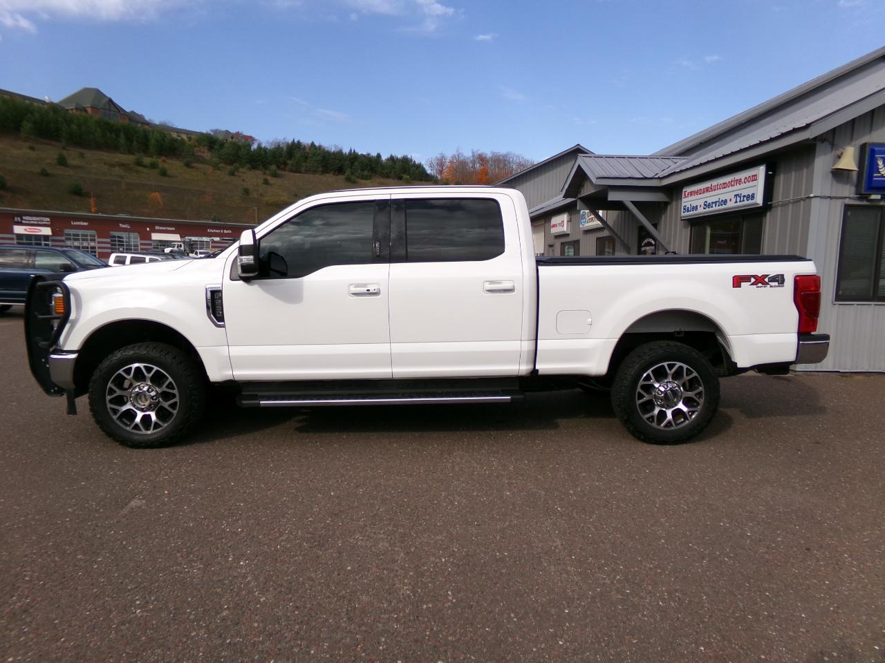 Ford Super Duty F-250 SRW Lariat 4WD Crew Cab 6.75' Box 2020