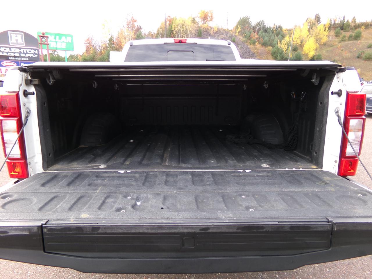 Ford Super Duty F-250 SRW Lariat 4WD Crew Cab 6.75' Box 2020