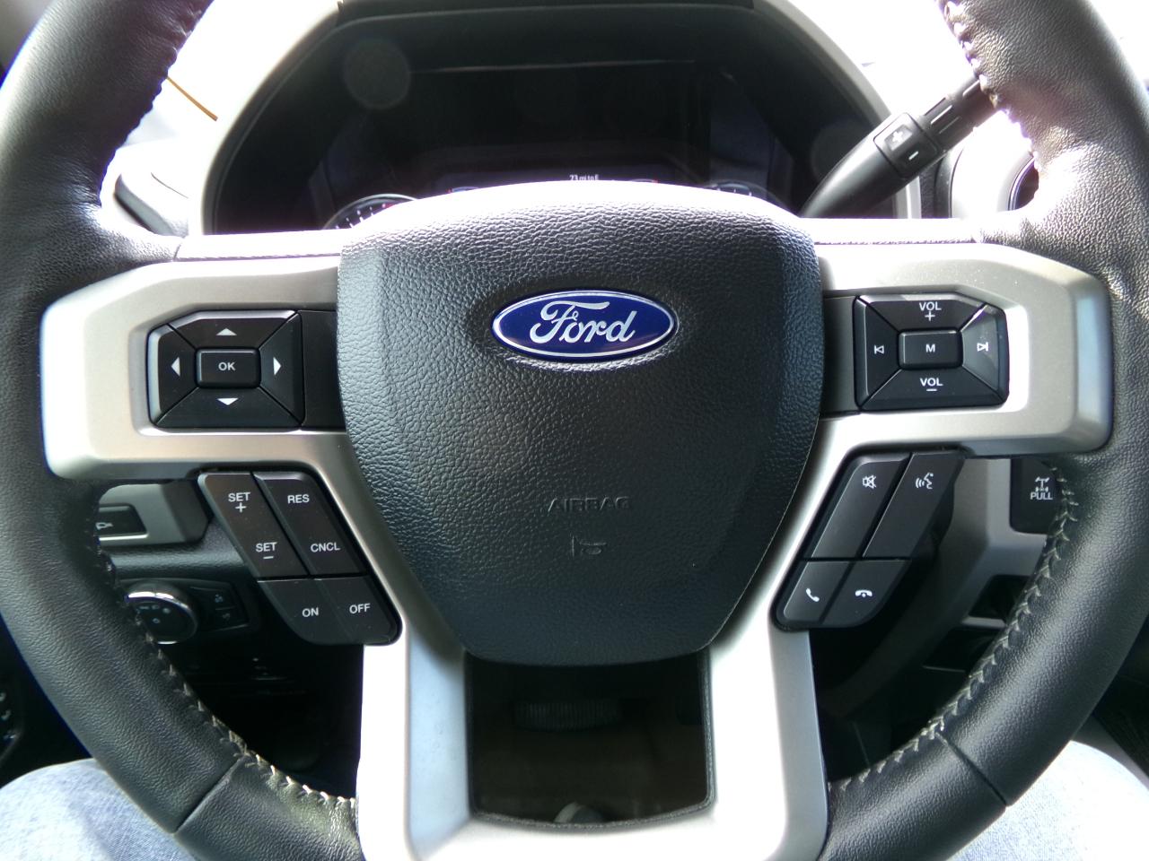 Ford Super Duty F-250 SRW Lariat 4WD Crew Cab 6.75' Box 2020