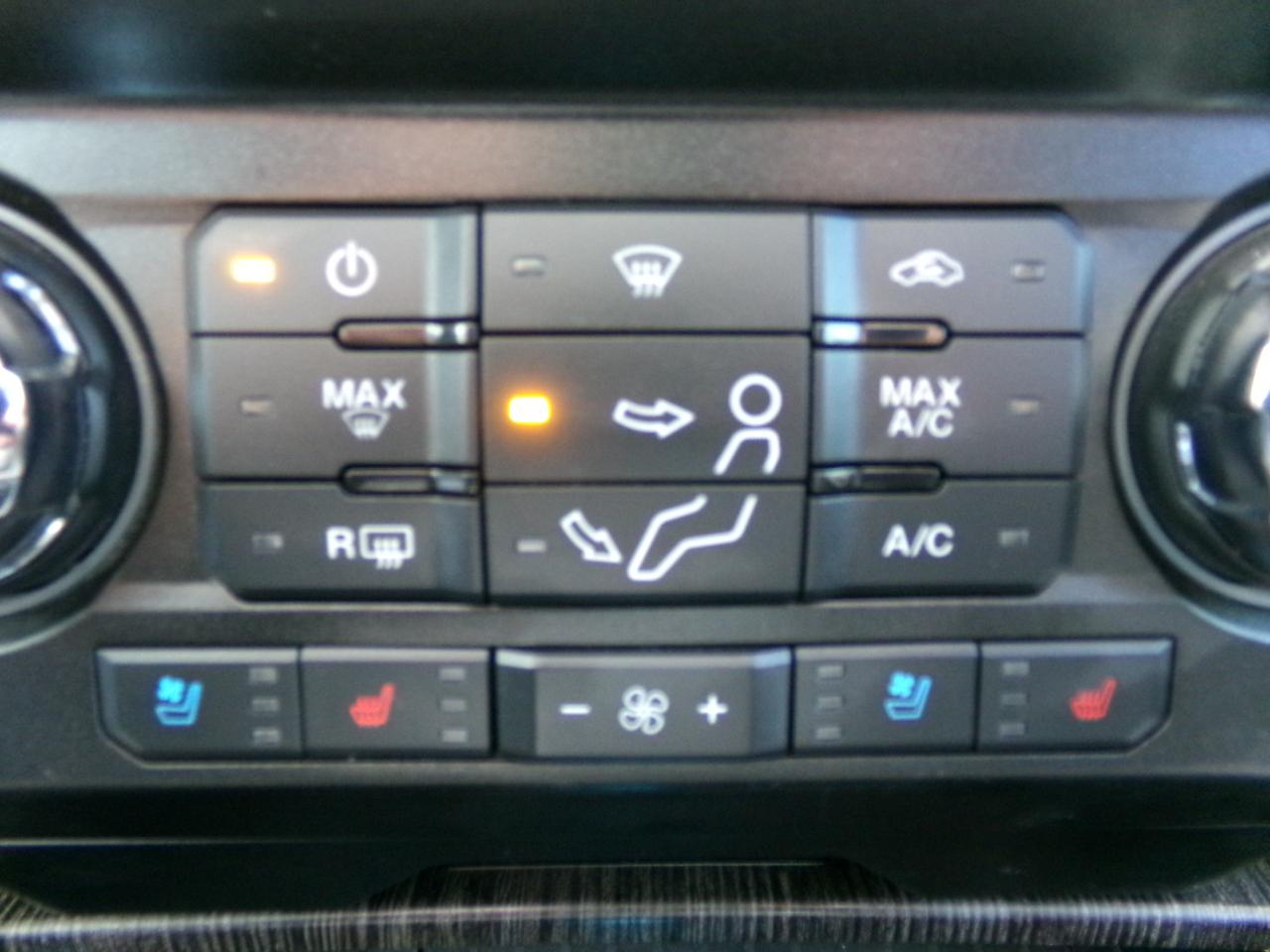 Ford Super Duty F-250 SRW Lariat 4WD Crew Cab 6.75' Box 2020