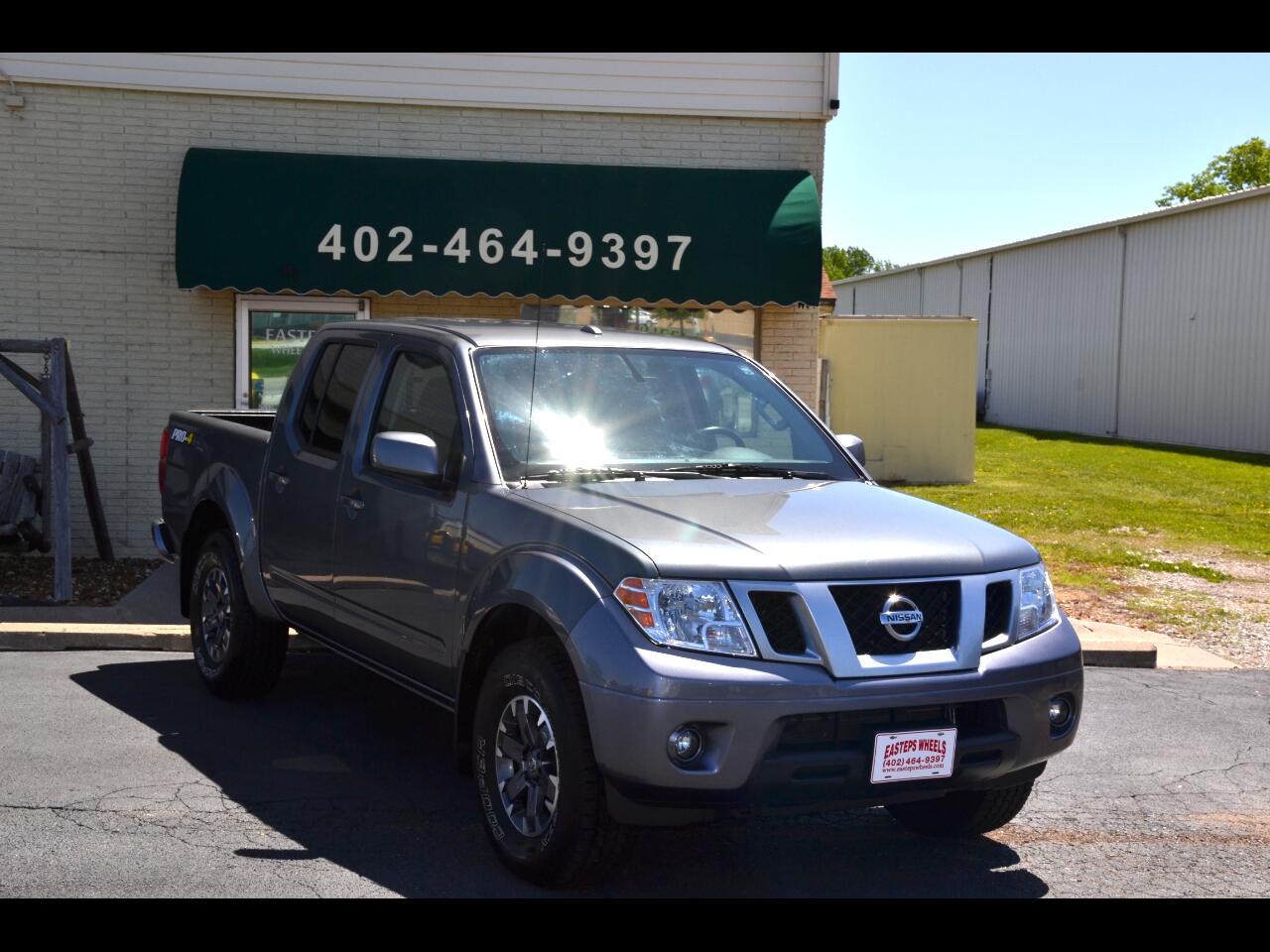 Nissan Frontier PRO-4X Crew Cab 5AT 4WD 2017